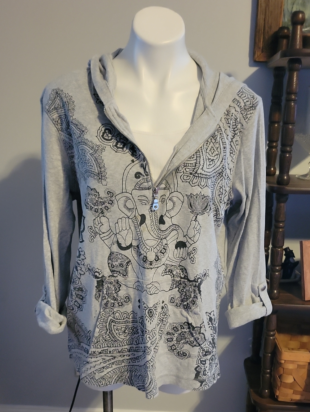Style & Co. Light Gray Hooded Women's Top with Black Boho Elephant Print